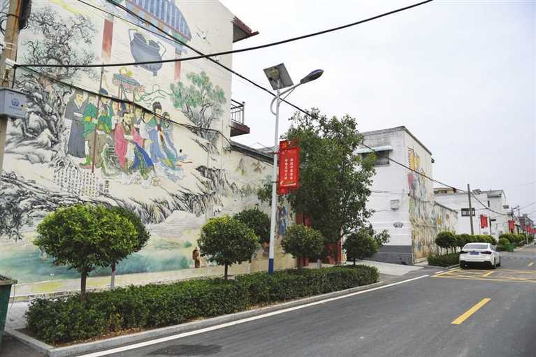说到明处干到实处 看全国乡村治理示范村杨房村的实践