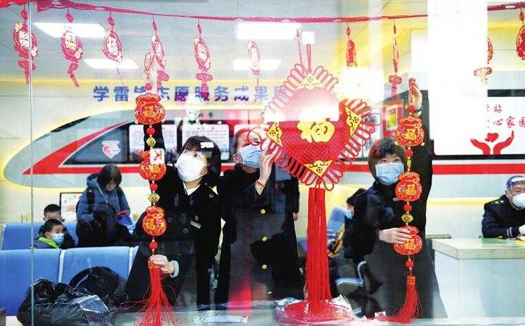 扫码领取普惠券 市总工会首次开通春节线上送温暖